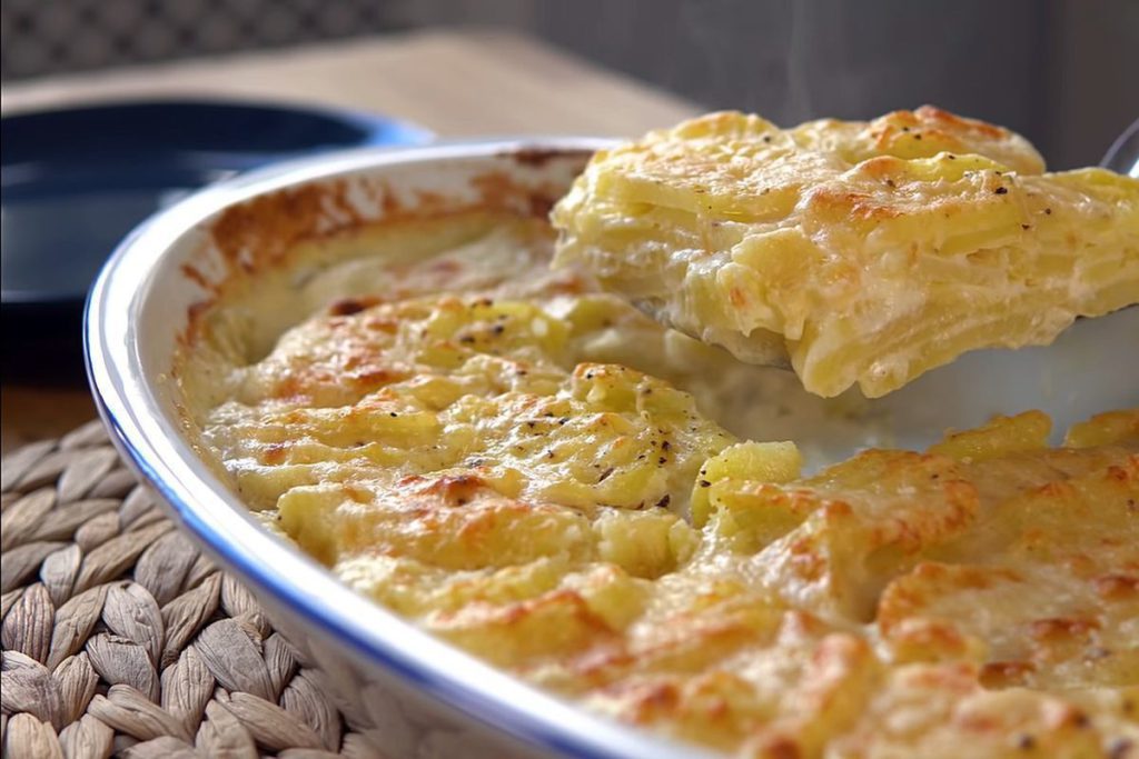 Картопляний гратен з куркою