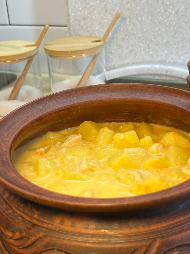 Вершкова тушкована картопля