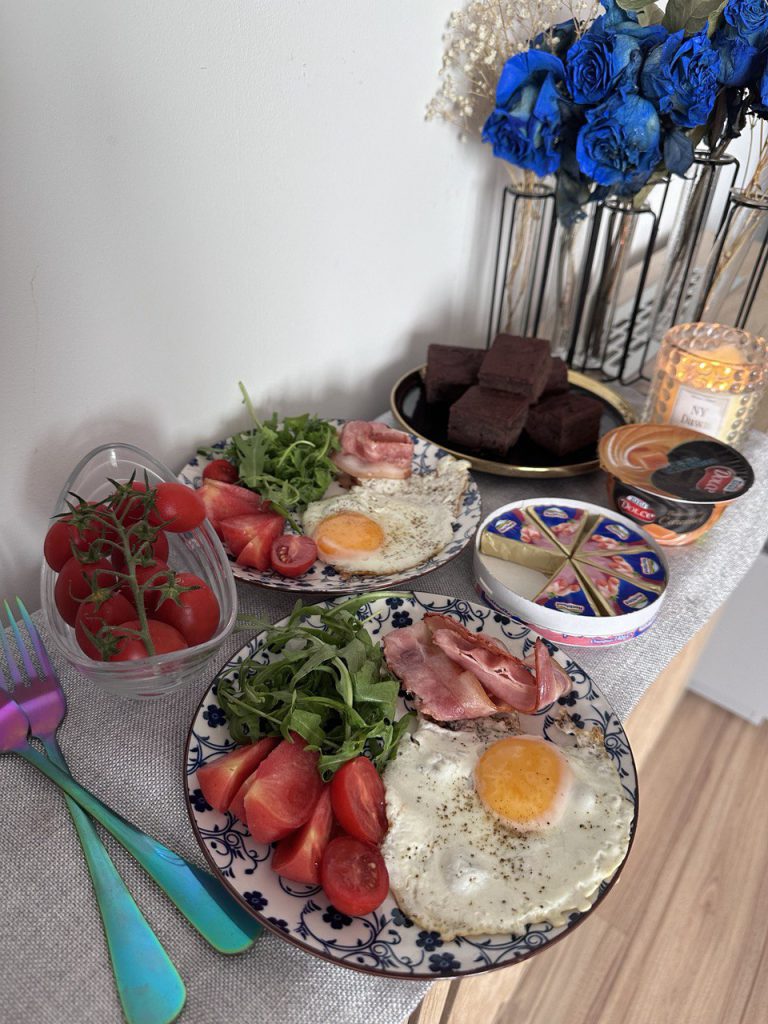 Яєшня з беконом