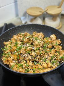 Курка в кисло-солодкому соусі